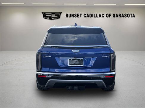 Certified 2026 Cadillac Vistiq Premium Luxury w/ LPO, Floor Liner Package AWD/4WD image 6