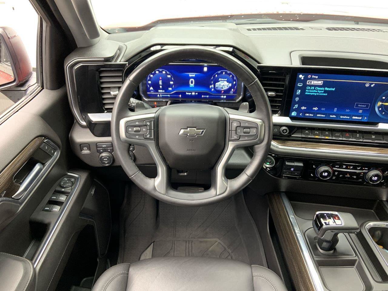 Used 2023 Chevrolet Silverado 1500 RST AWD/4WD image 14