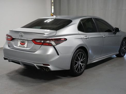 Certified 2024 Toyota Camry SE FWD image 8