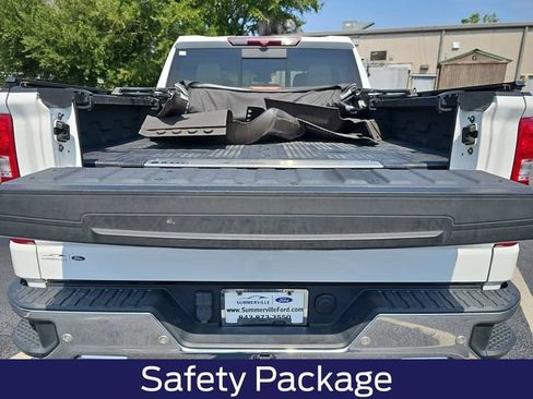 Used 2022 Chevrolet Silverado 1500 LT AWD/4WD image 14