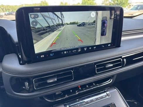 New 2025 Lincoln Aviator Premiere image 16