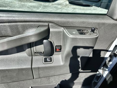 Certified 2023 GMC Savana 2500 w/ Driver Convenience Package image 22