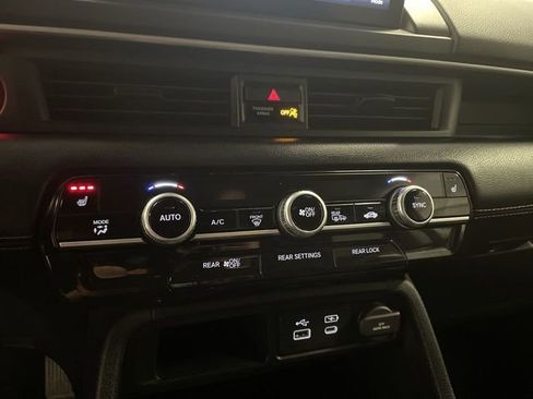 Certified 2024 Honda Pilot EX-L image 18