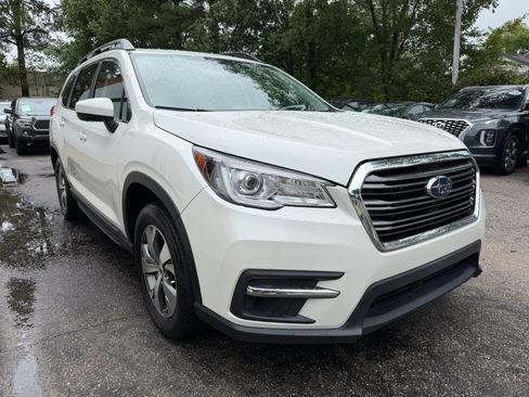 Used 2022 Subaru Ascent Premium AWD/4WD image 3
