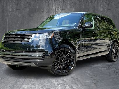 Used 2025 Land Rover Range Rover Long Wheelbase SE
