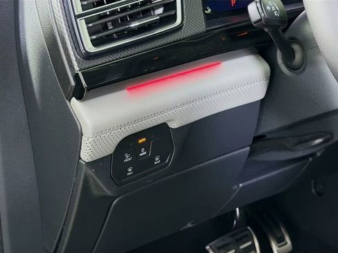 New 2026 Volkswagen Atlas Peak Edition AWD/4WD image 10