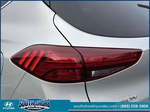 Certified 2020 Hyundai Tucson Limited image 11