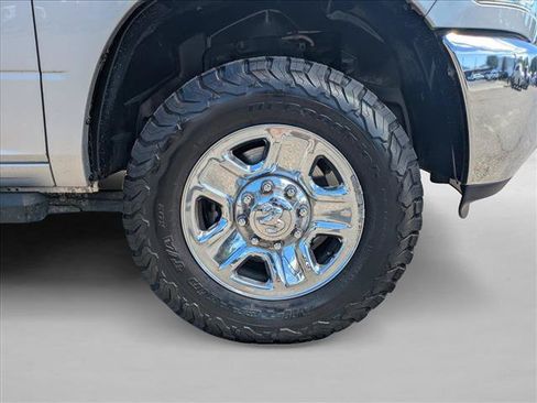 Used 2018 RAM 2500 Tradesman w/ Chrome Appearance Group AWD/4WD image 21