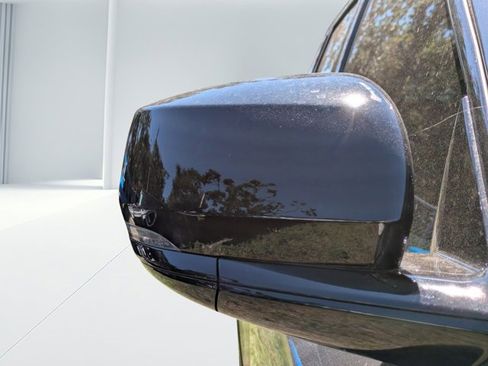 New 2025 Jeep Grand Cherokee Limited w/ Black Appearance Package image 10