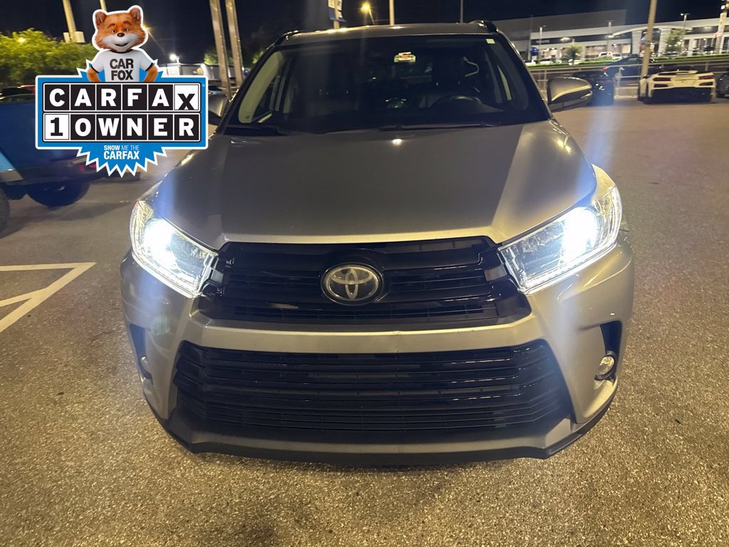 Used 2018 Toyota Highlander SE AWD/4WD image 2