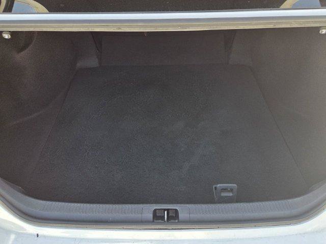 Used 2021 Toyota Camry XSE FWD image 16