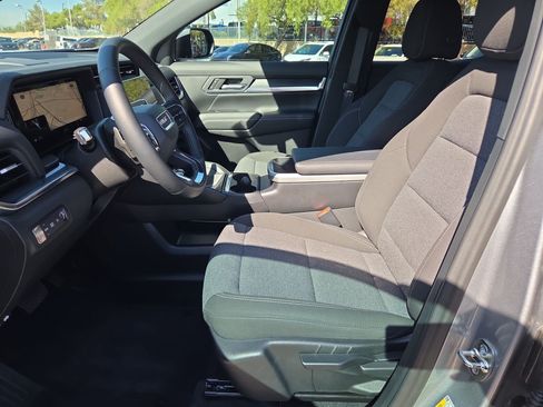 Used 2026 GMC Terrain Elevation FWD image 24
