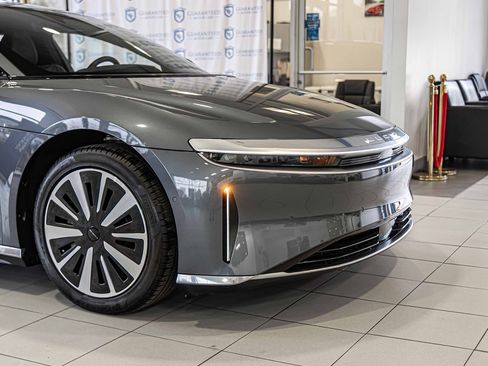 Used 2023 Lucid Air Pure image 4