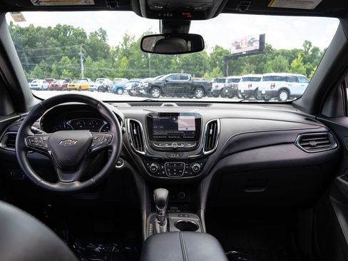 Used 2024 Chevrolet Equinox Premier FWD image 20
