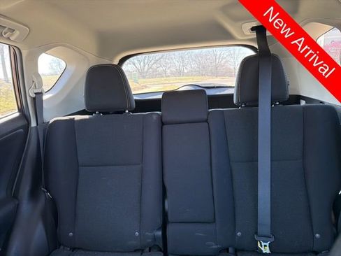 Used 2017 Toyota RAV4 XLE image 23