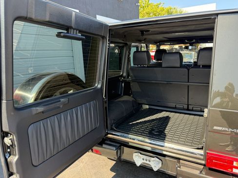 Used 2011 Mercedes-Benz G 55 AMG 4MATIC image 15