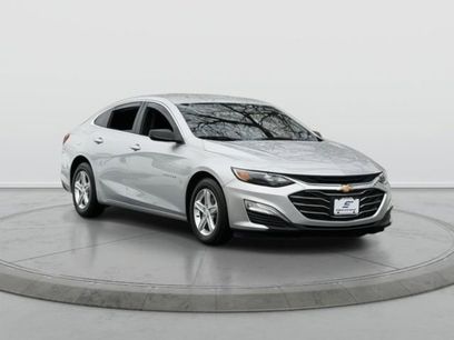 Used 2021 Chevrolet Malibu LS w/ LPO, Convenience Package 1