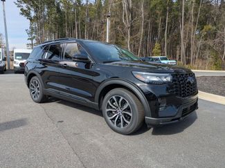 New 2026 Ford Explorer ST-Line w/ Premium Package video 2