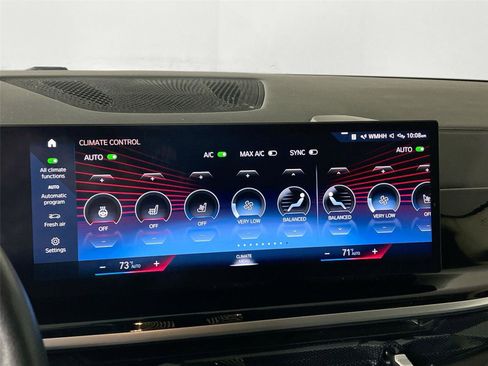 Certified 2023 BMW X7 xDrive40i w/ Executive Package image 14