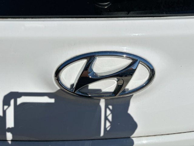 Used 2023 Hyundai Kona SEL FWD image 59