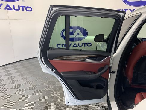 Used 2022 BMW X3 sDrive30i w/ Premium Package 2 image 31