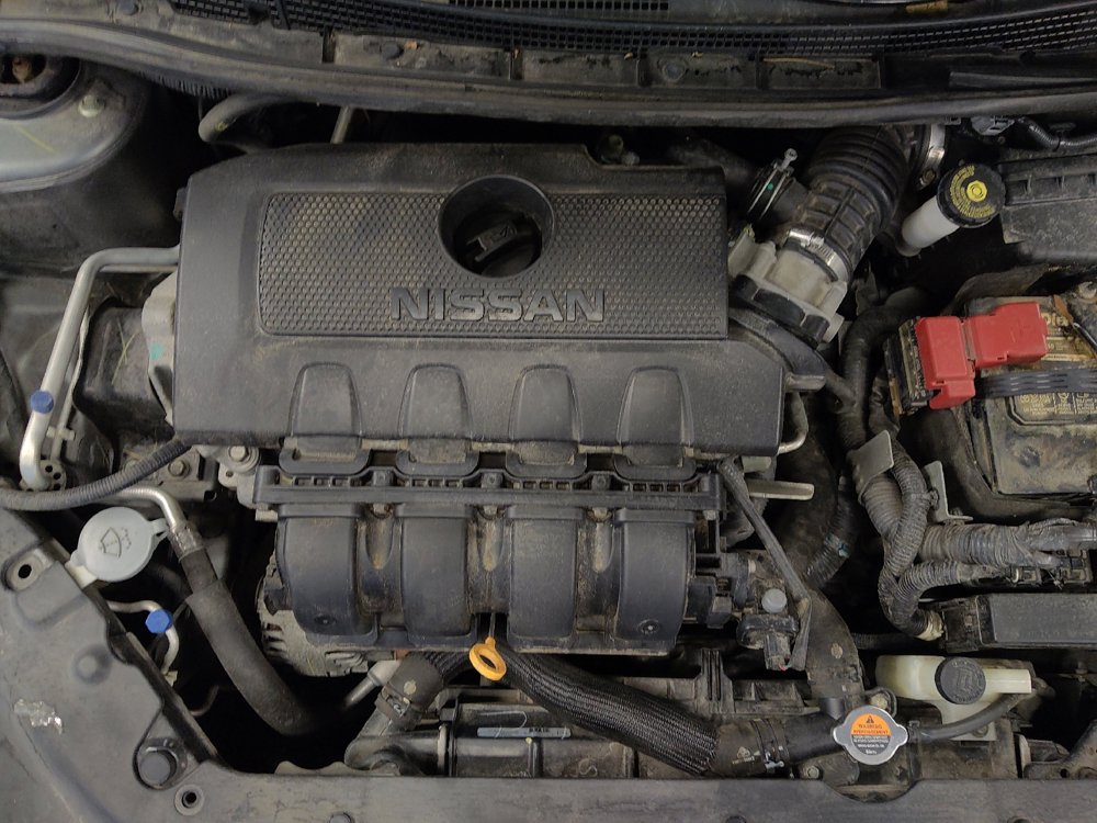 Used 2015 Nissan Sentra SR w/ Navigation Package FWD image 30