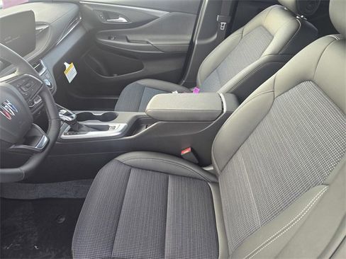 New 2026 Buick Envista Preferred image 17