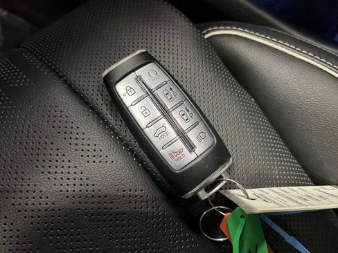 Used 2023 Genesis GV80 3.5T Advanced + w/ Cargo Package image 30