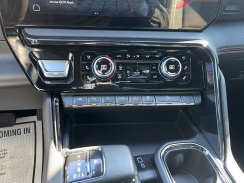 Used 2024 GMC Sierra 1500 AT4 w/ Technology Package image 72