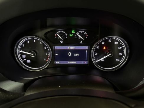 Used 2023 Buick Enclave Essence image 12