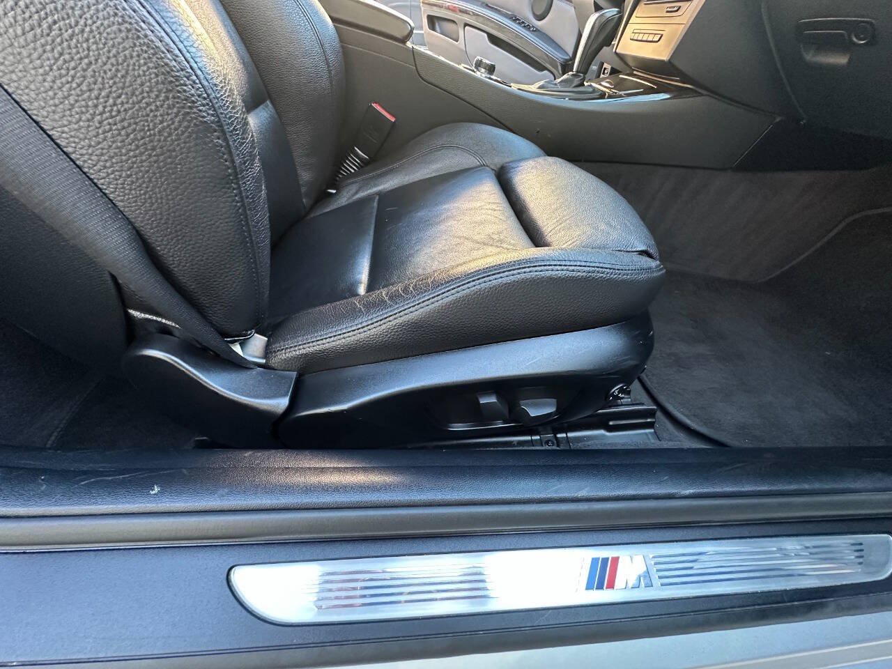 Used 2013 BMW 335i Convertible RWD image 31