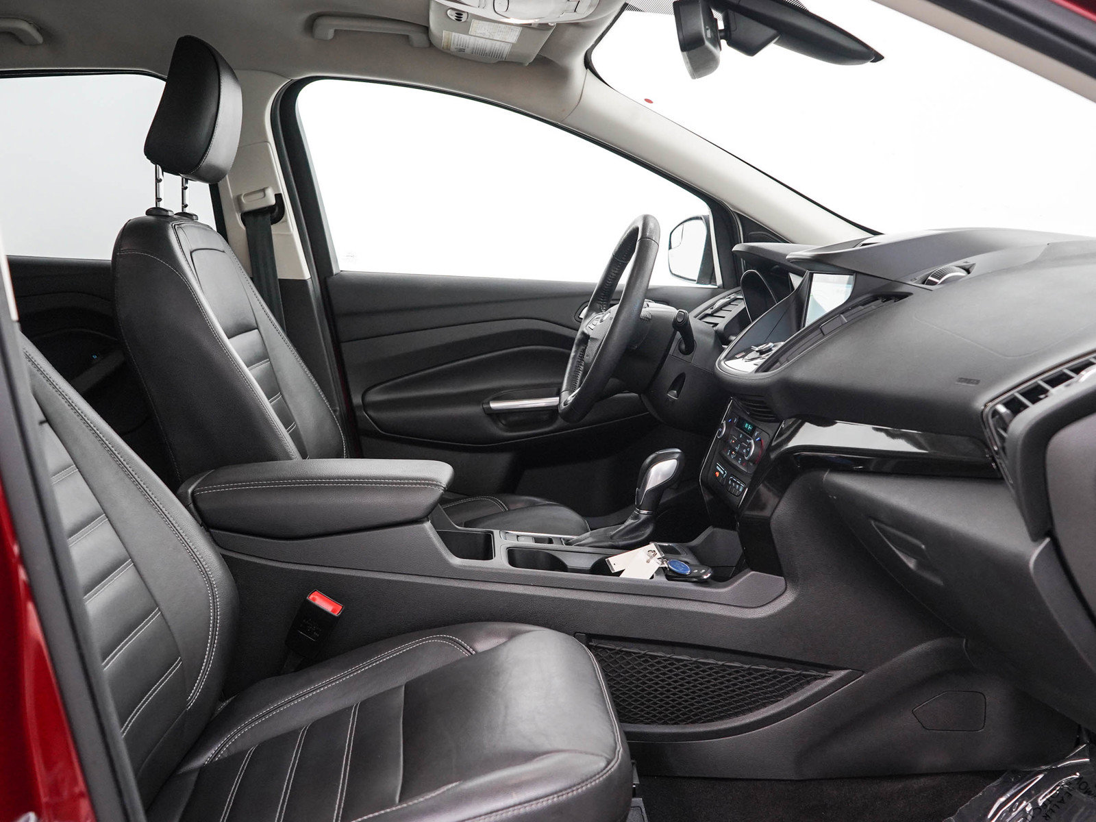 Used 2018 Ford Escape Titanium AWD/4WD image 13