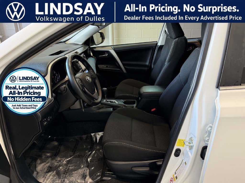 Used 2017 Toyota RAV4 XLE w/ Carpet Mat Package FWD image 12
