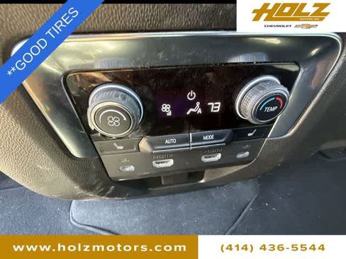 Certified 2022 Chevrolet Suburban High Country w/ Premium Package AWD/4WD image 21