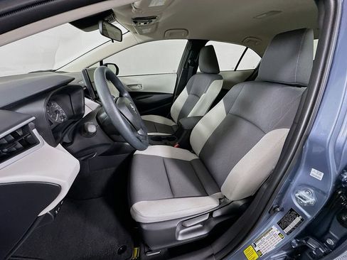 Certified 2025 Toyota Corolla LE FWD image 20