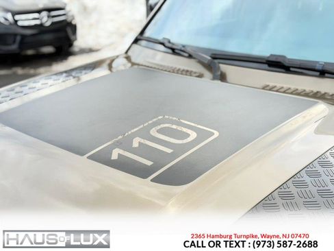 Used 2022 Land Rover Defender 110 X-Dynamic SE image 11