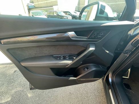 Used 2018 Audi SQ5 Premium Plus w/ S Sport Package image 12