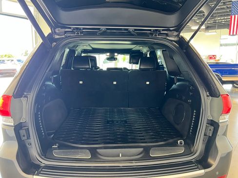 Used 2019 Jeep Grand Cherokee Limited w/ Luxury Group II AWD/4WD image 7