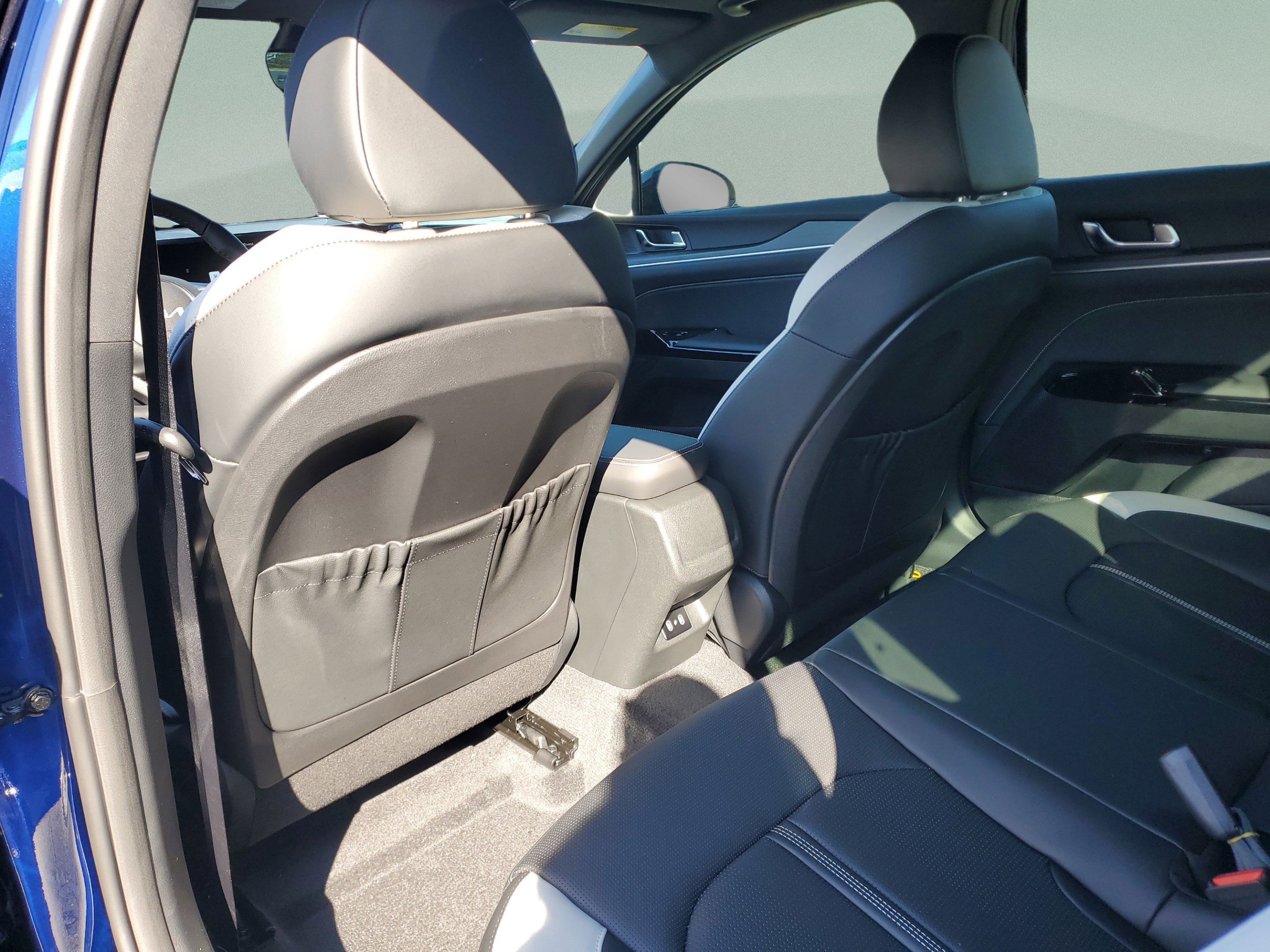 New 2026 Kia K5 GT-Line w/ GT-Line Premium Package FWD image 7