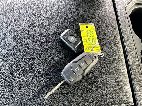 Used 2019 Ford F150 XLT w/ Equipment Group 301A Mid image 36