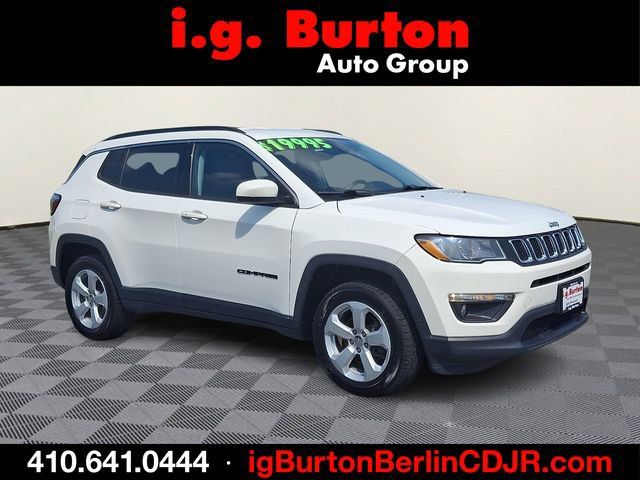 Used 2020 Jeep Compass Latitude w/ Cold Weather Group AWD/4WD image 1
