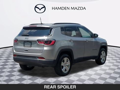 Used 2022 Jeep Compass Latitude AWD/4WD image 3