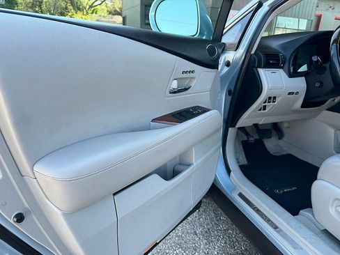 Used 2010 Lexus RX 350 AWD image 16