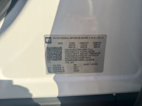 Used 2024 Chevrolet Equinox Premier AWD/4WD image 26