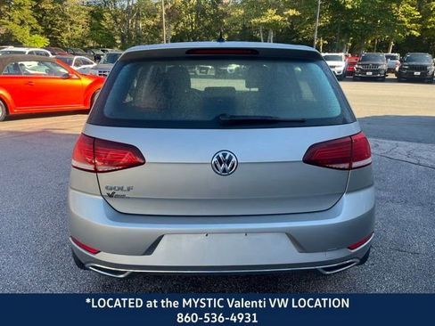 Used 2019 Volkswagen Golf S image 8