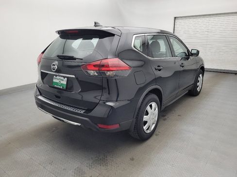 Used 2018 Nissan Rogue S FWD image 9
