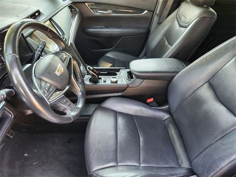 Used 2020 Cadillac XT5 Premium Luxury image 13