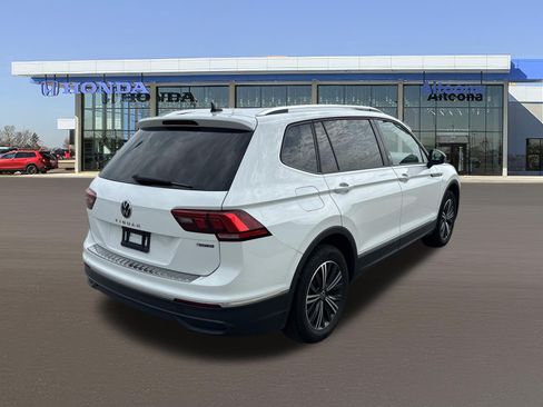 Used 2024 Volkswagen Tiguan Wolfsburg Edition AWD/4WD image 4