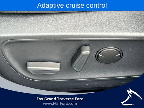 Certified 2024 Ford Escape ST-Line w/ Tech Pack #1 AWD/4WD image 9