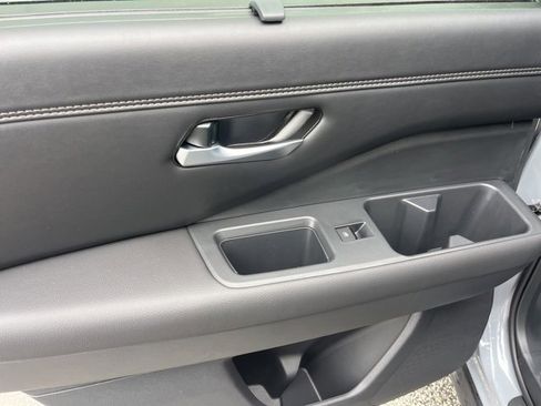 New 2026 Nissan Pathfinder Platinum w/ Cargo Package image 30